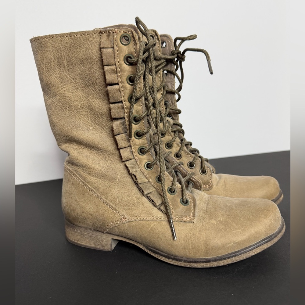 Betsey Johnson Tan Combat Boots